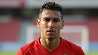 El mediocampista brasileño se marcha al fútbol ruso en una operación que reportará al club Diablo cerca de 12 millones de...